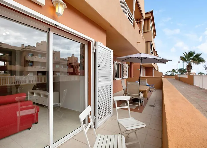 Front Puertito شقة بويرتيتو دو غويمار